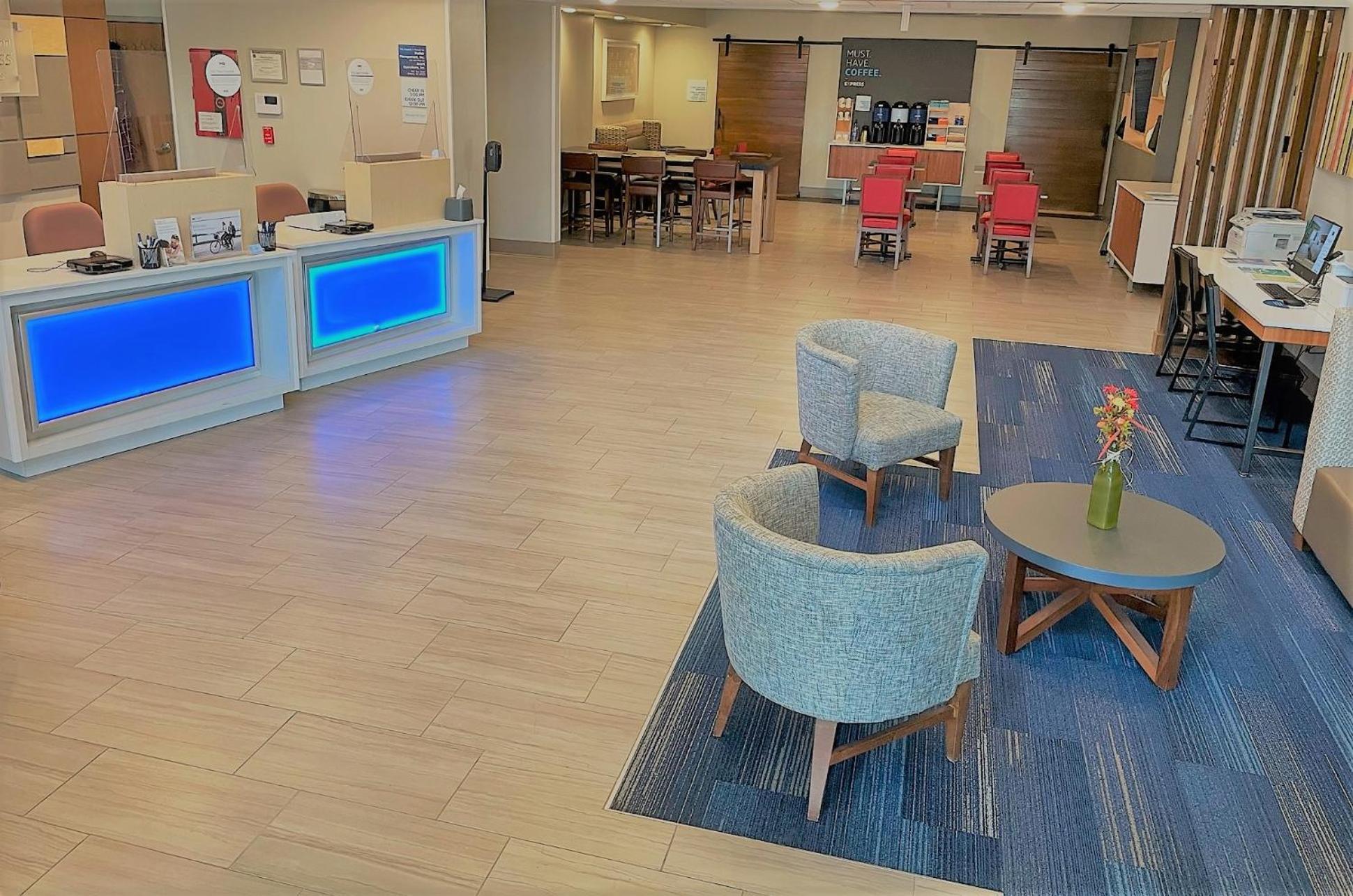 Holiday Inn Express Hotel & Suites Lincoln South By Ihg Extérieur photo