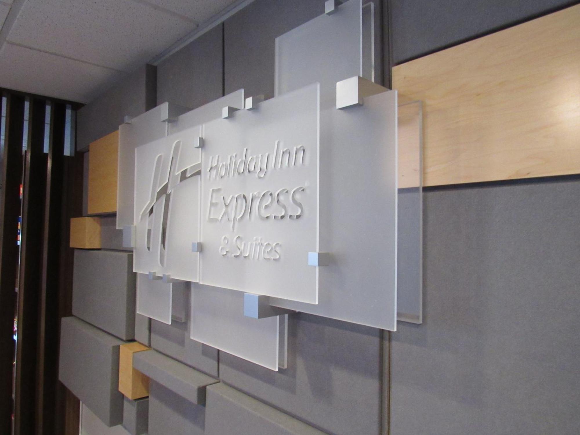 Holiday Inn Express Hotel & Suites Lincoln South By Ihg Extérieur photo
