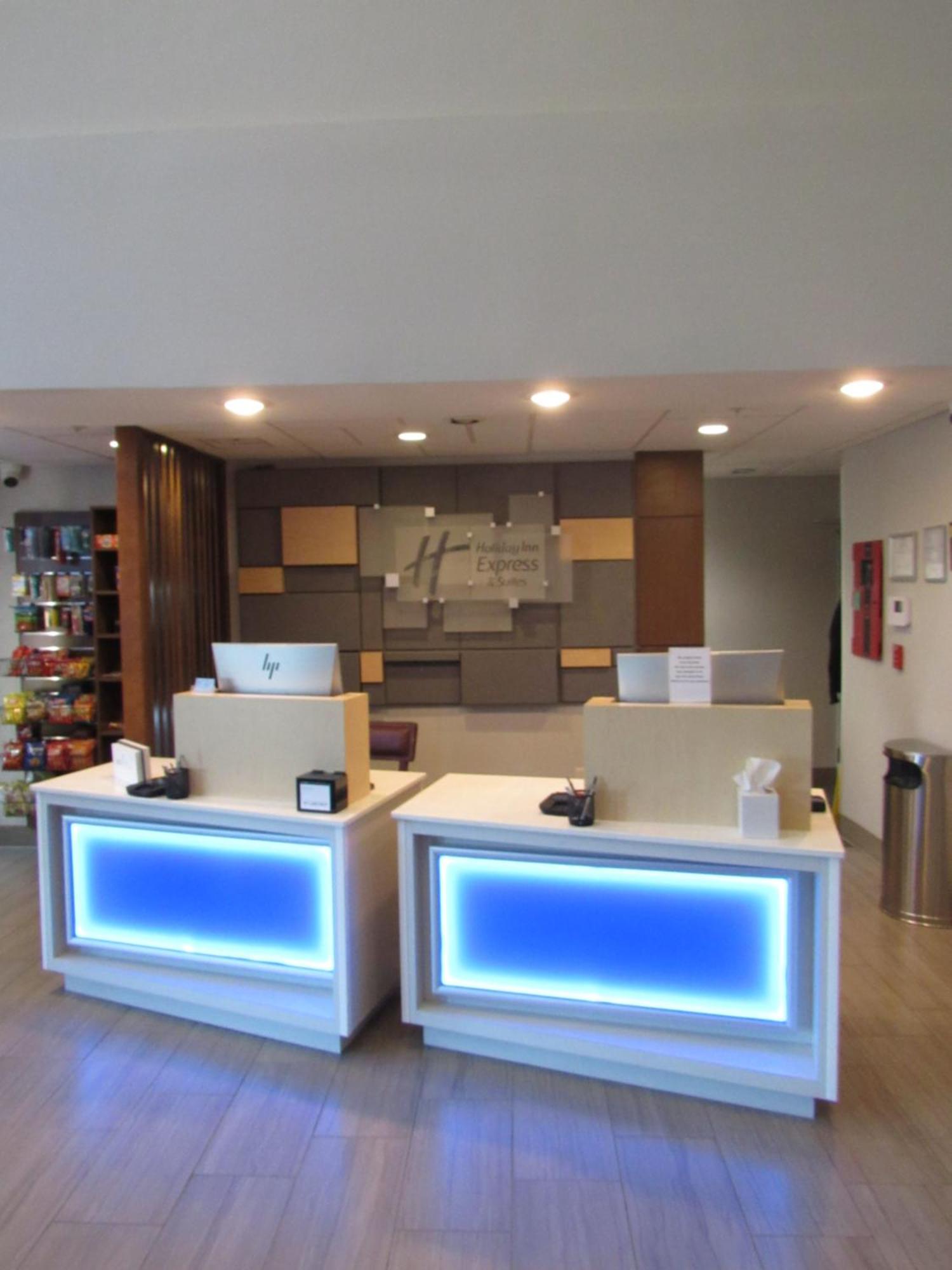 Holiday Inn Express Hotel & Suites Lincoln South By Ihg Extérieur photo