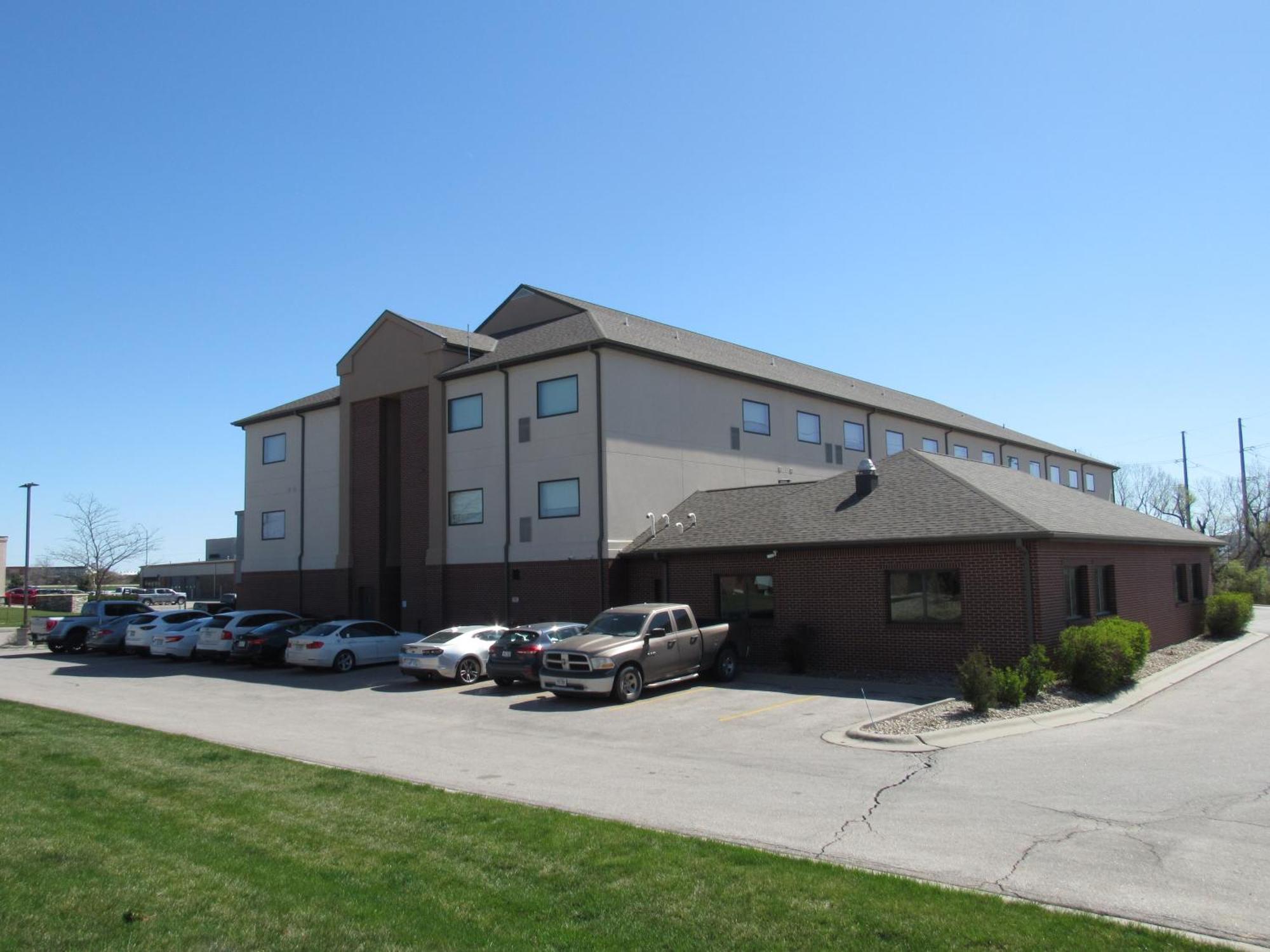 Holiday Inn Express Hotel & Suites Lincoln South By Ihg Extérieur photo